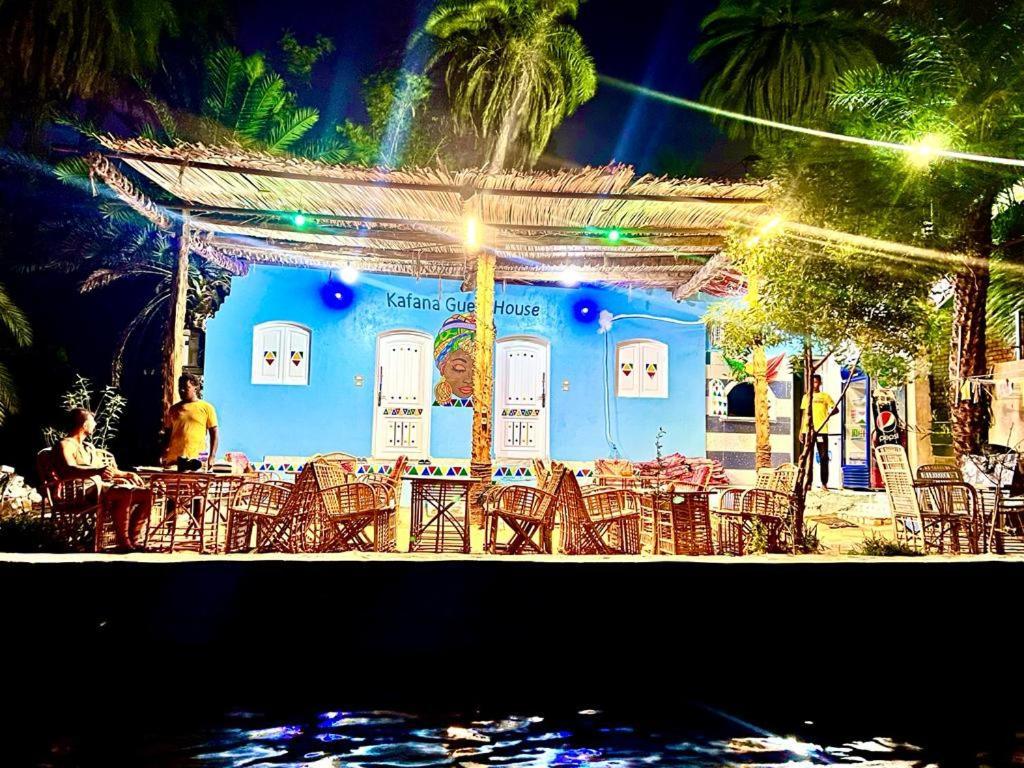 Kafana Guest House Nile View أسوان المظهر الخارجي الصورة