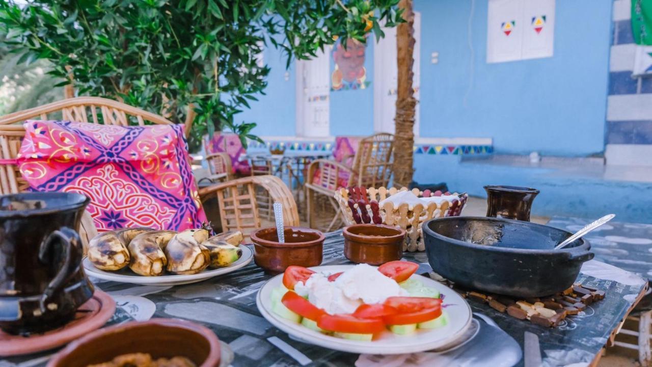 Kafana Guest House Nile View أسوان المظهر الخارجي الصورة