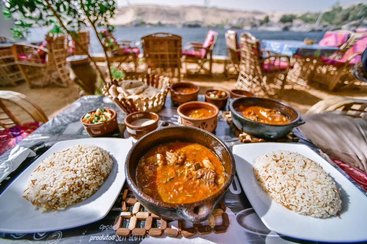 Kafana Guest House Nile View أسوان المظهر الخارجي الصورة